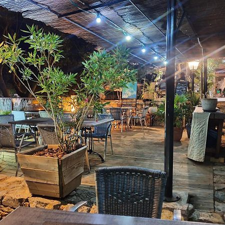 Le Tempo Acomodação com café da manhã Entrecasteaux Exterior foto