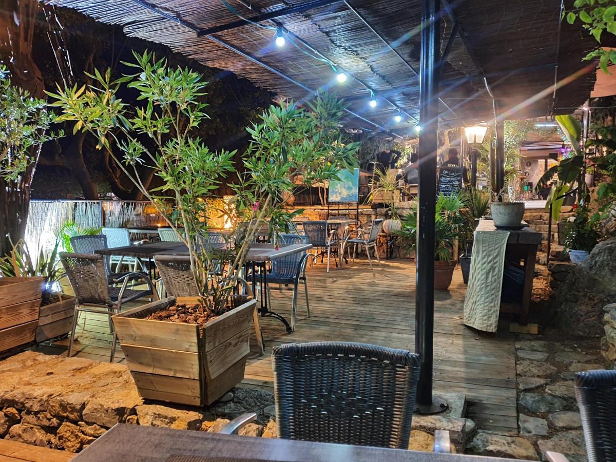 Le Tempo Acomodação com café da manhã Entrecasteaux Exterior foto
